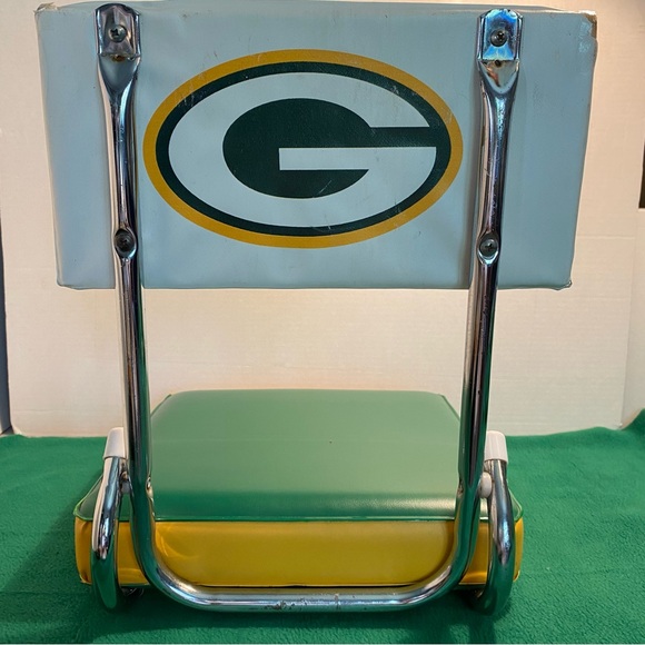 Green Bay Packers “G” Stadium Seat Vintage - Picture 1 of 8